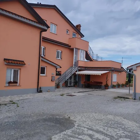 Apartmaji Paliska B *